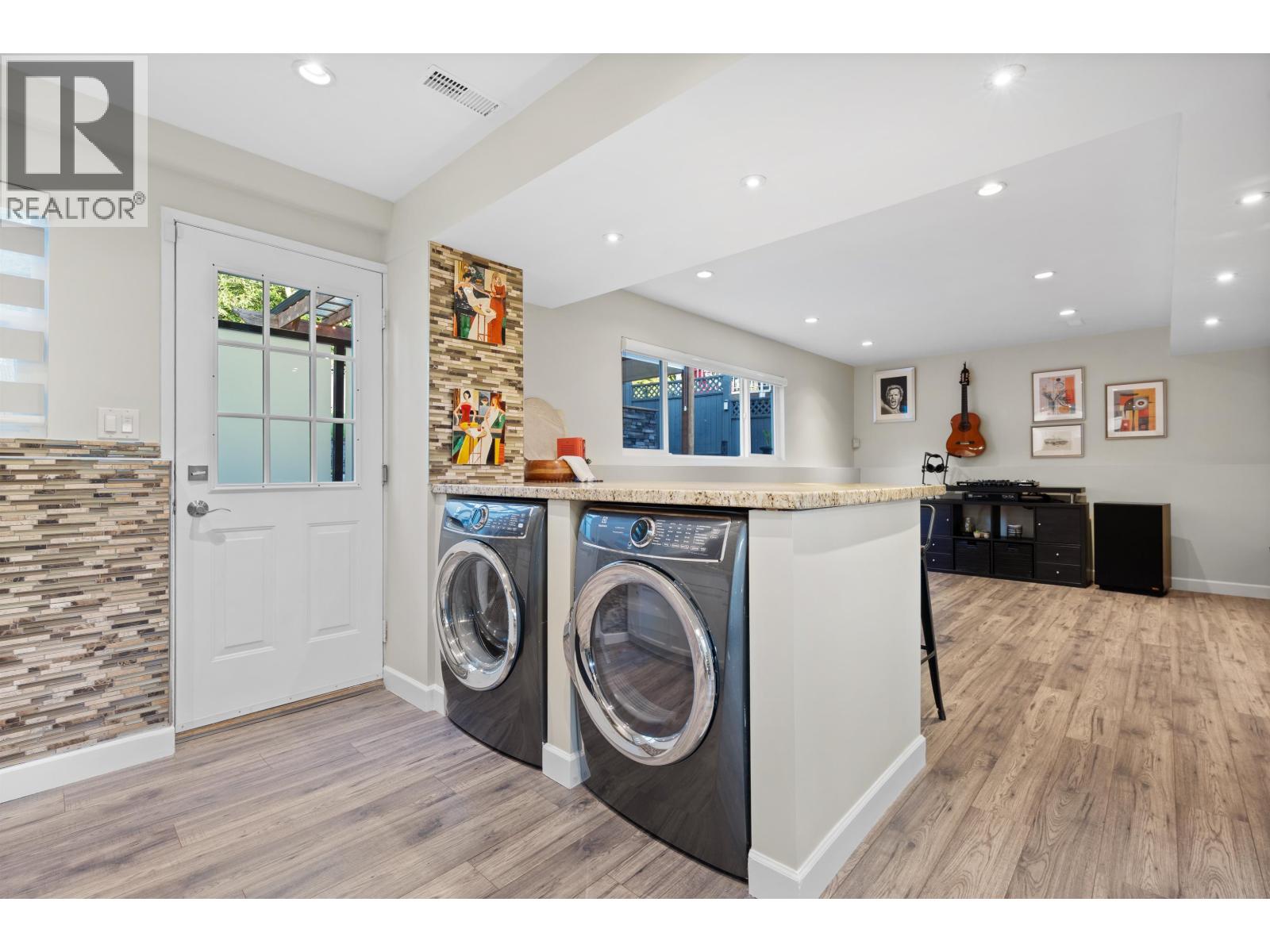 906 Strathaven Drive, North Vancouver, British Columbia  V7H 2J9 - Photo 29 - R3121793
