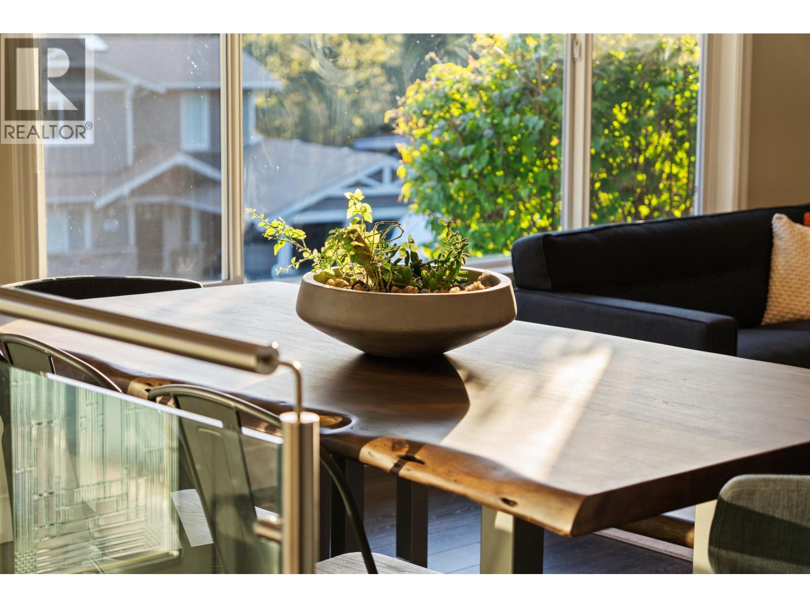 906 Strathaven Drive, North Vancouver, British Columbia  V7H 2J9 - Photo 8 - R3121793
