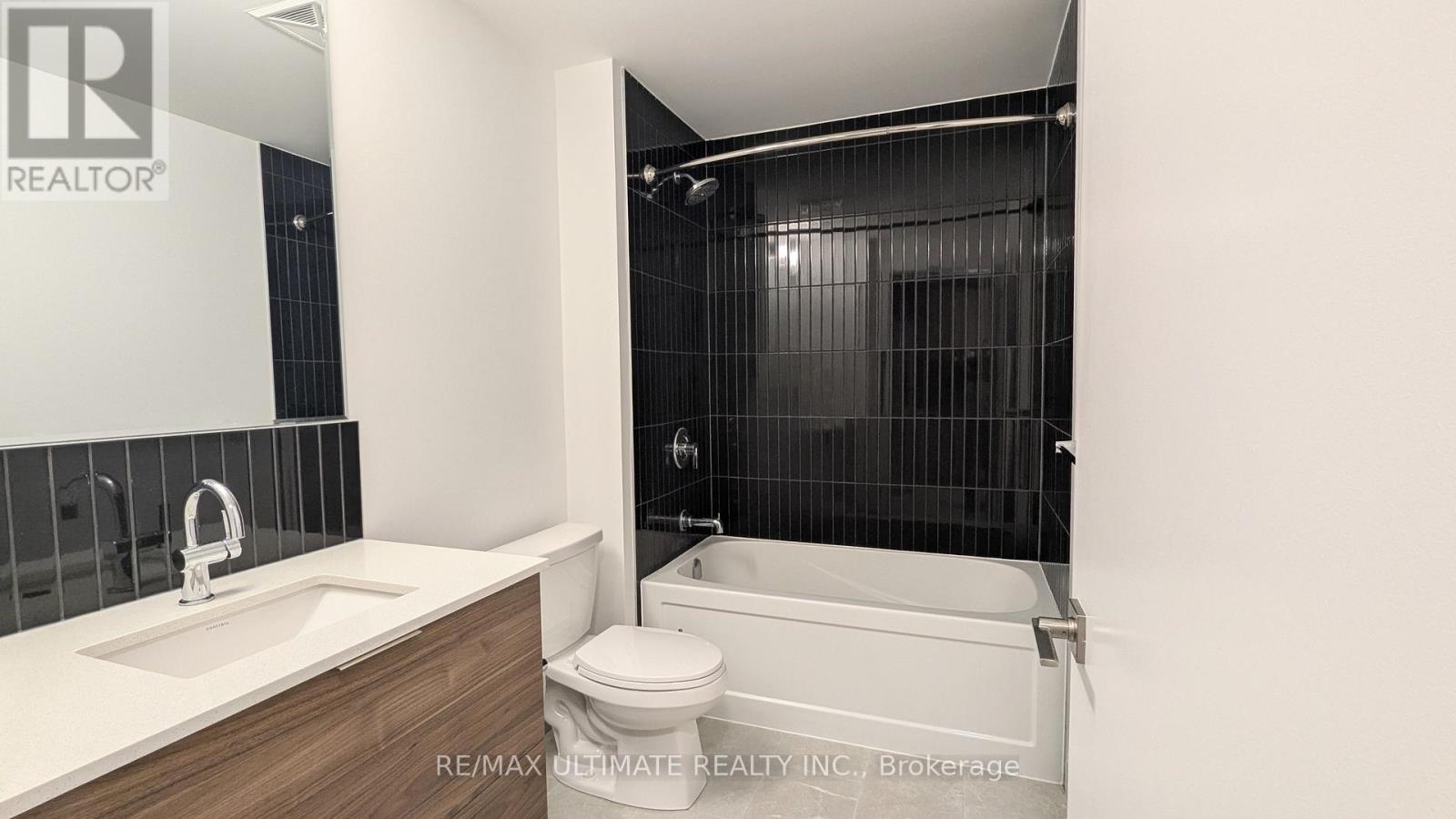 506 - 2501 Saw Whet Boulevard, Oakville, Ontario  L6M 4G3 - Photo 10 - W13110510