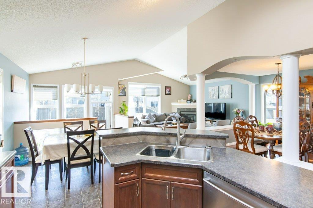 6103 5 Av Sw, Edmonton, Alberta  T6X 0E8 - Photo 6 - E4486972