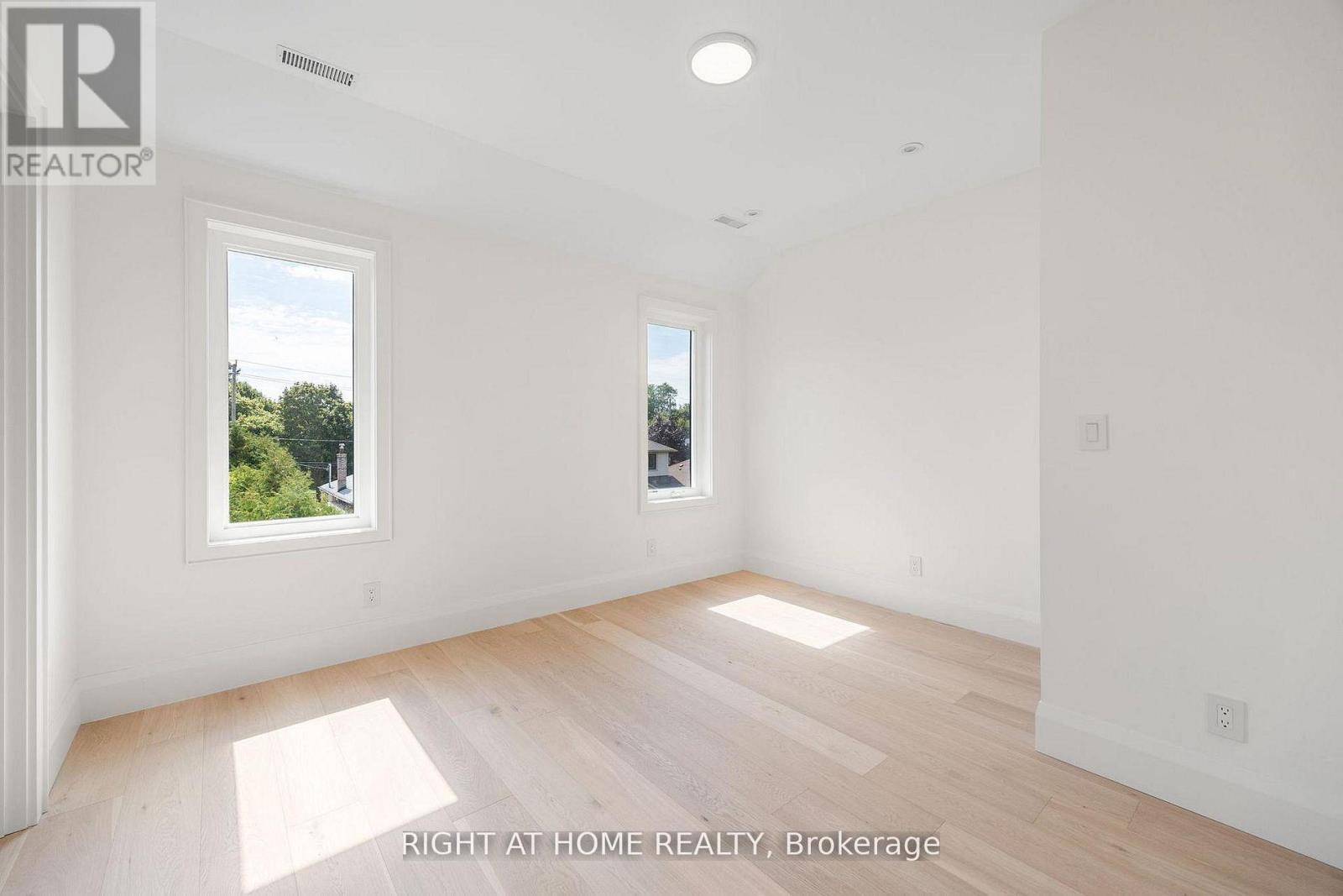 120 Hammell Street, Toronto, Ontario  M3H 2P5 - Photo 28 - C13110708
