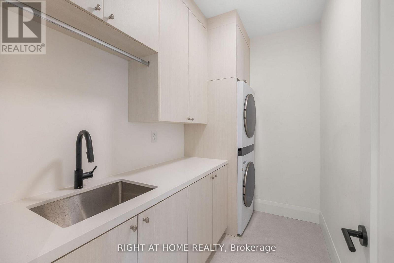 120 Hammell Street, Toronto, Ontario  M3H 2P5 - Photo 30 - C13110708