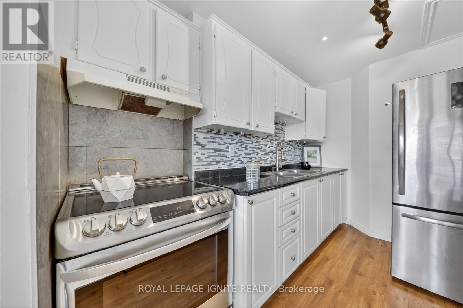 602 - 4064 Lawrence Avenue E, Toronto, Ontario  M1E 4V6 - Photo 13 - E13110692