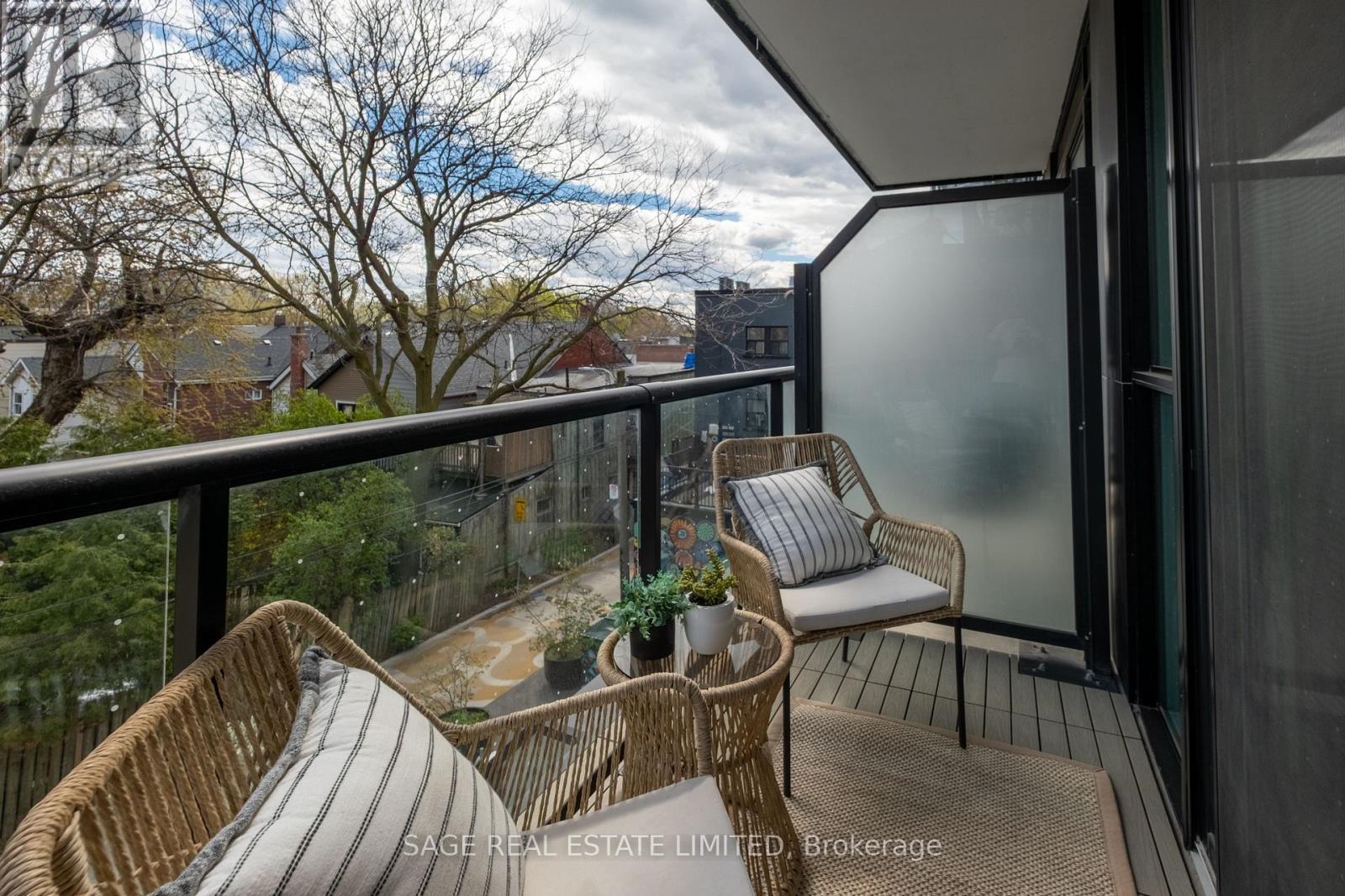 212 - 899 Queen Street E, Toronto, Ontario  M4M 0C8 - Photo 47 - E13110694