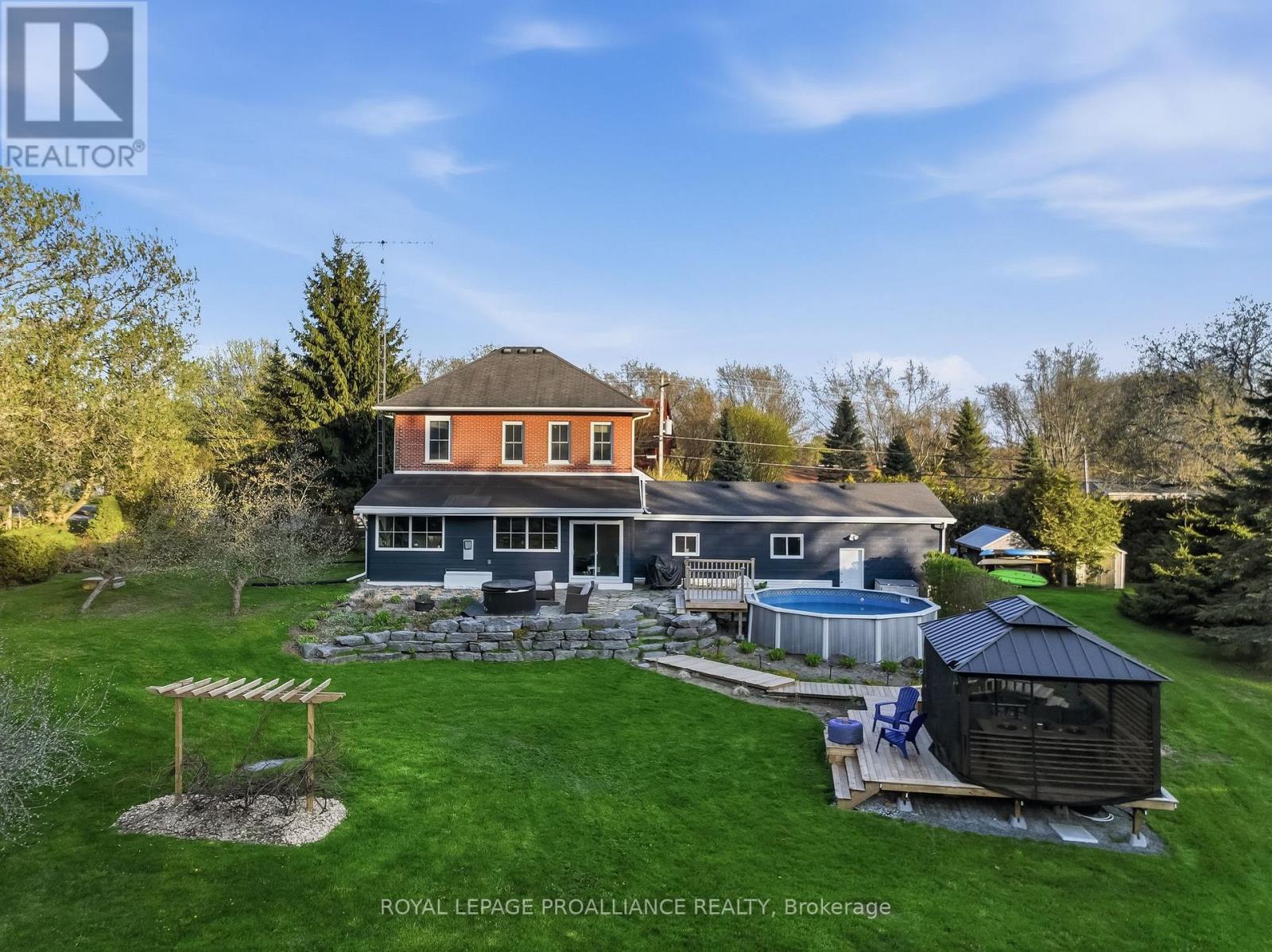 16366 Highway 2 Road, Quinte West, Ontario  K8V 5P7 - Photo 35 - X13098948