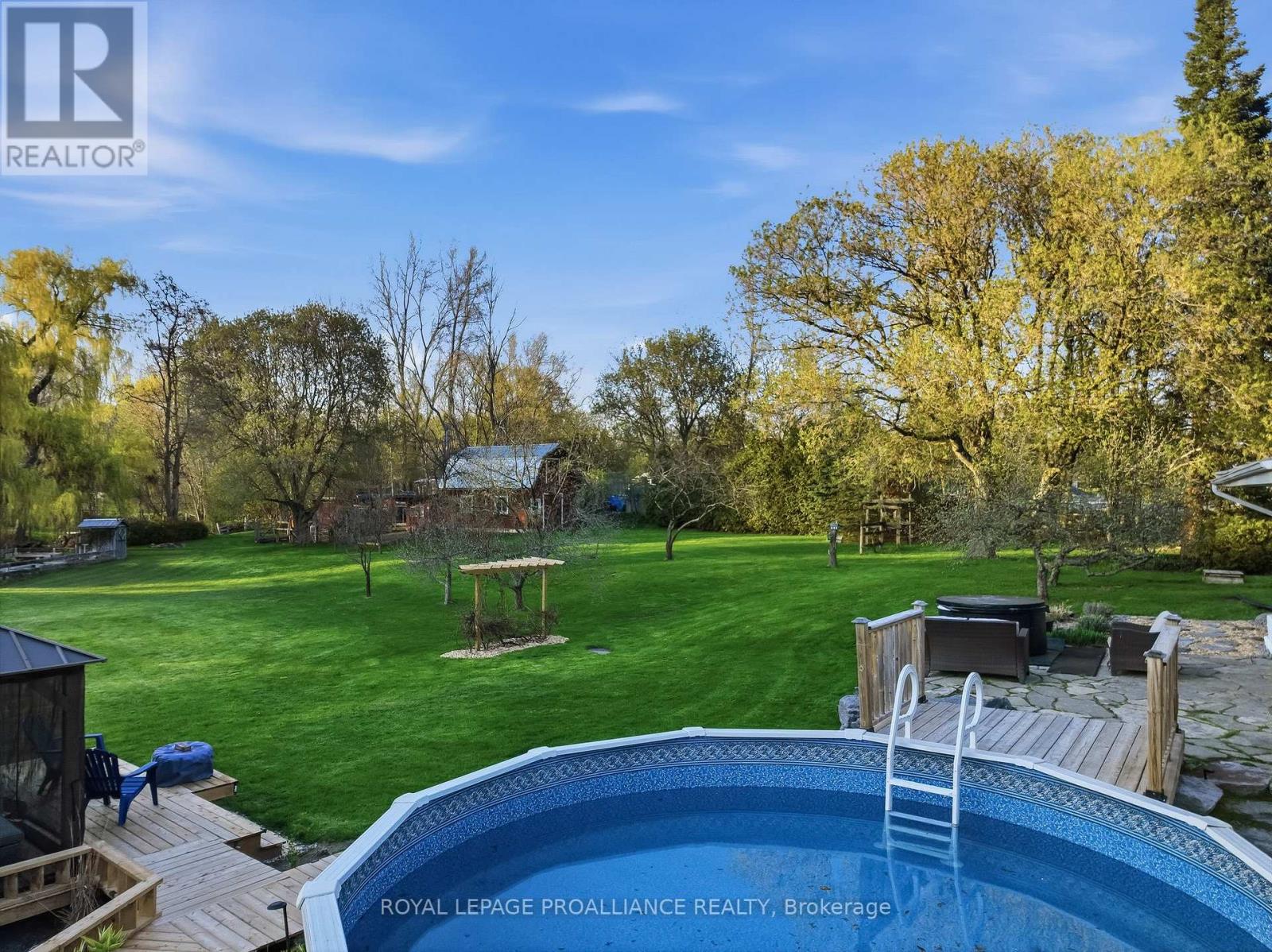 16366 Highway 2 Road, Quinte West, Ontario  K8V 5P7 - Photo 36 - X13098948