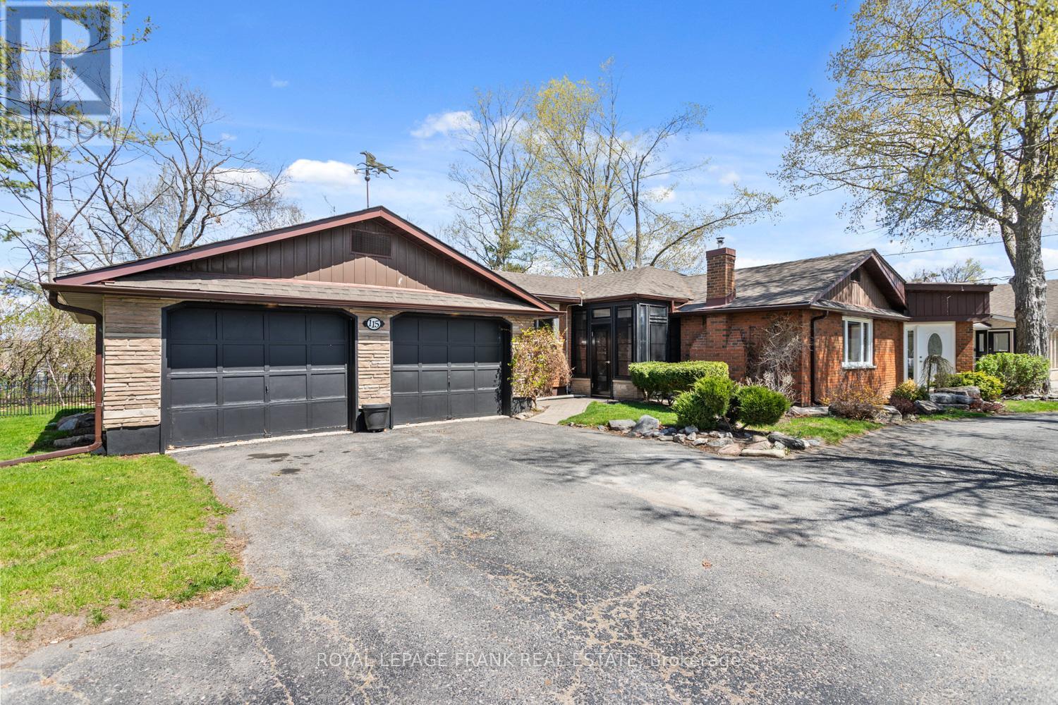 115 KING STREET W, Kawartha Lakes, Ontario