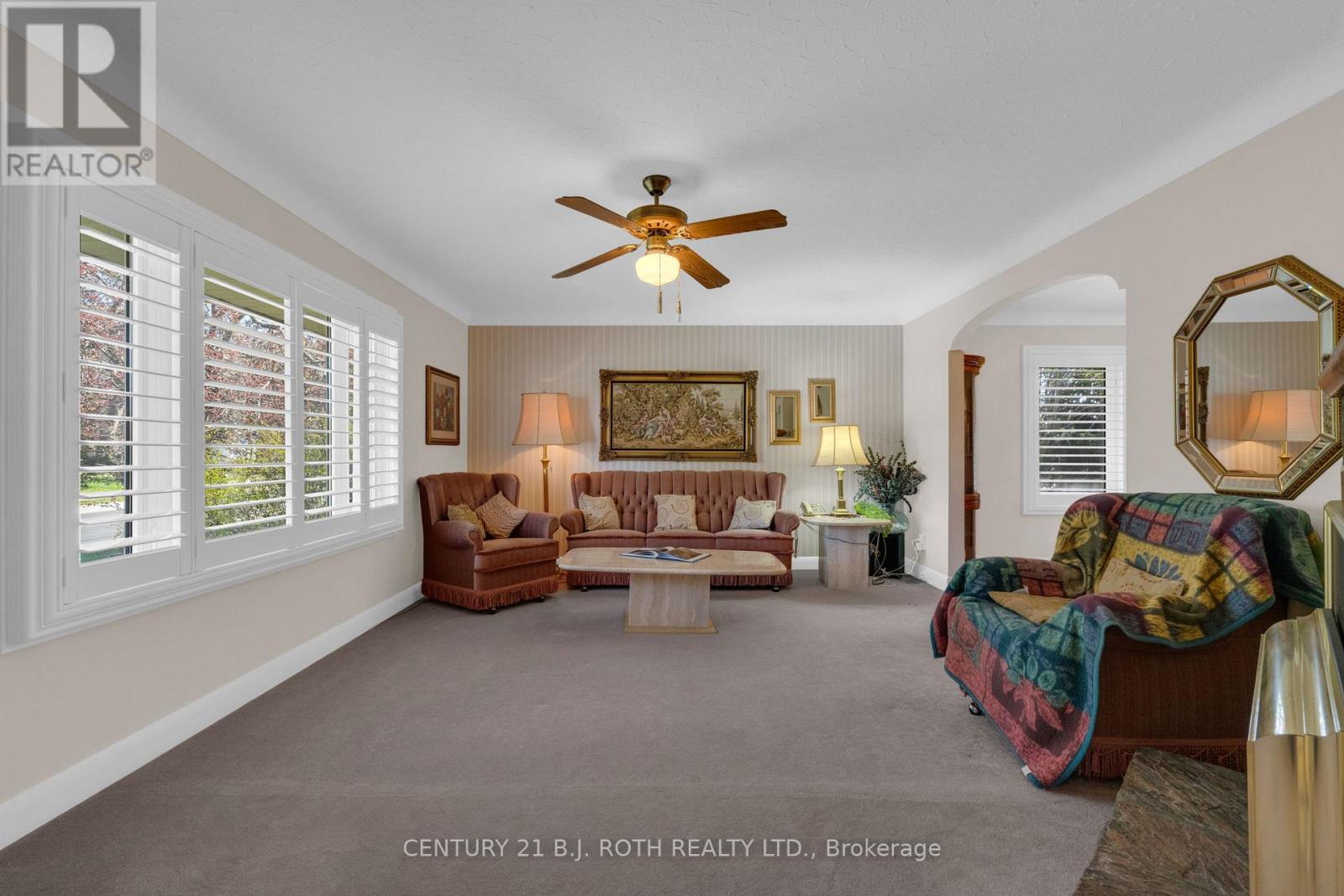 2165 Victoria Street, Innisfil, Ontario  L9S 1J7 - Photo 4 - N13110656