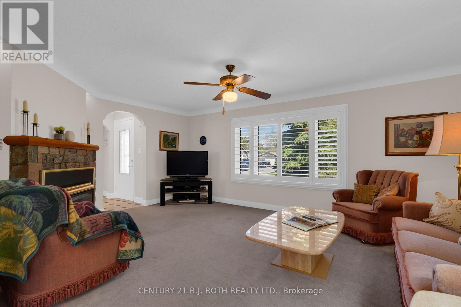 2165 Victoria Street, Innisfil, Ontario  L9S 1J7 - Photo 5 - N13110656