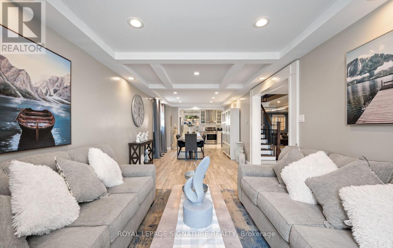 250 Plymouth Trail, Newmarket, Ontario  L3Y 6G7 - Photo 9 - N13110686