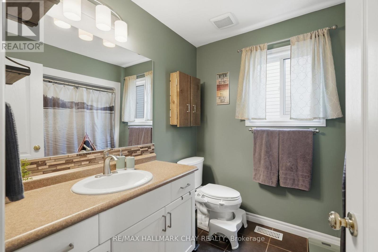 36 Quigley Street, Essa, Ontario  L3W 0P3 - Photo 22 - N13110794