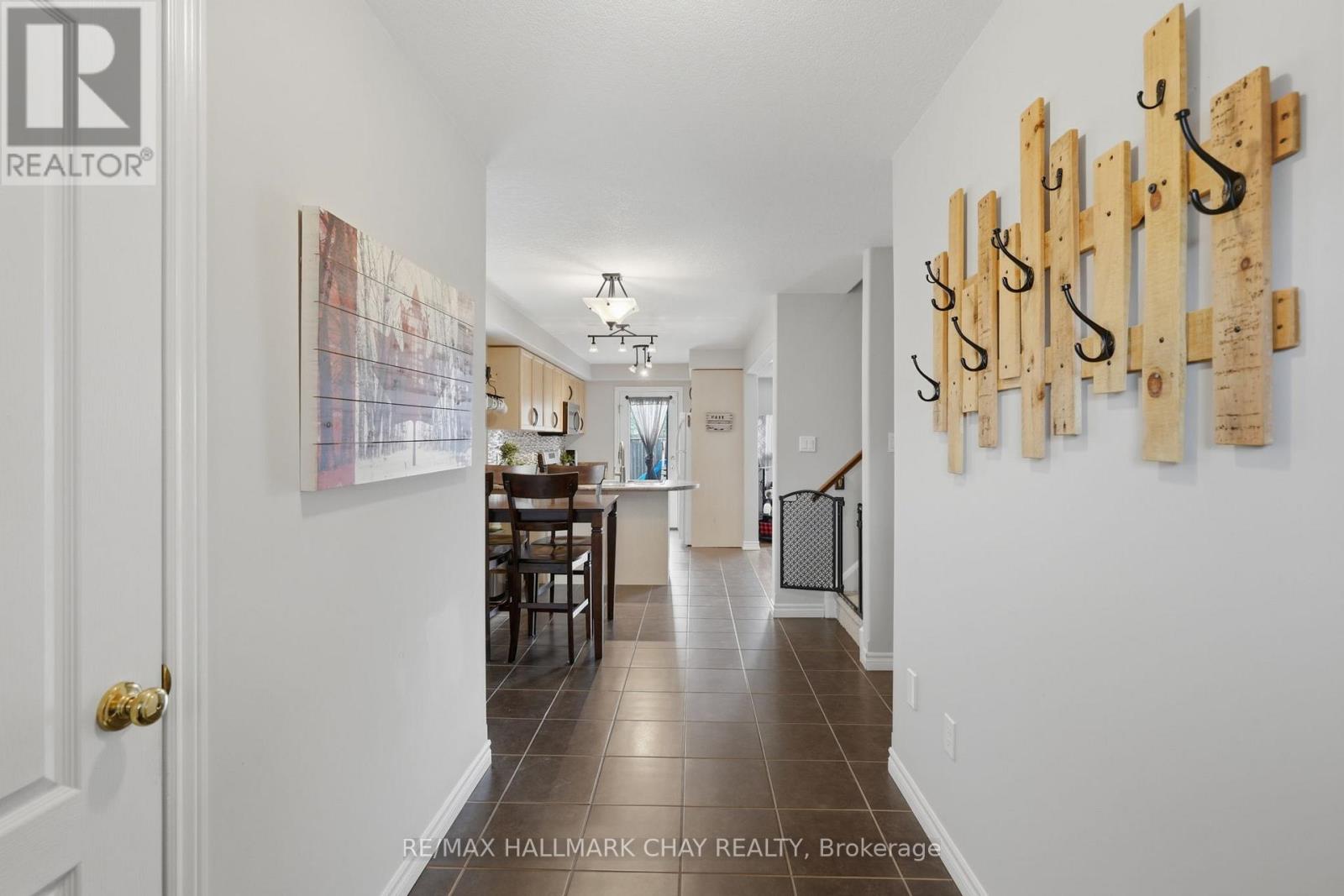 36 Quigley Street, Essa, Ontario  L3W 0P3 - Photo 5 - N13110794