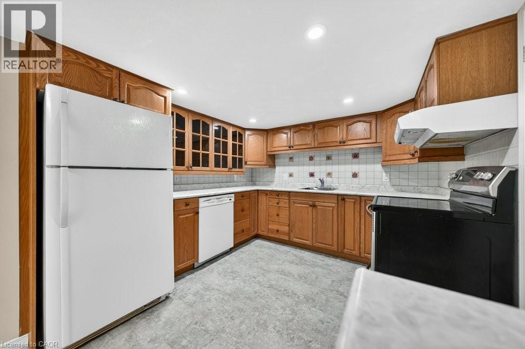40 Old Maple Lane, Kitchener, Ontario  N2N 2L2 - Photo 37 - 40829036