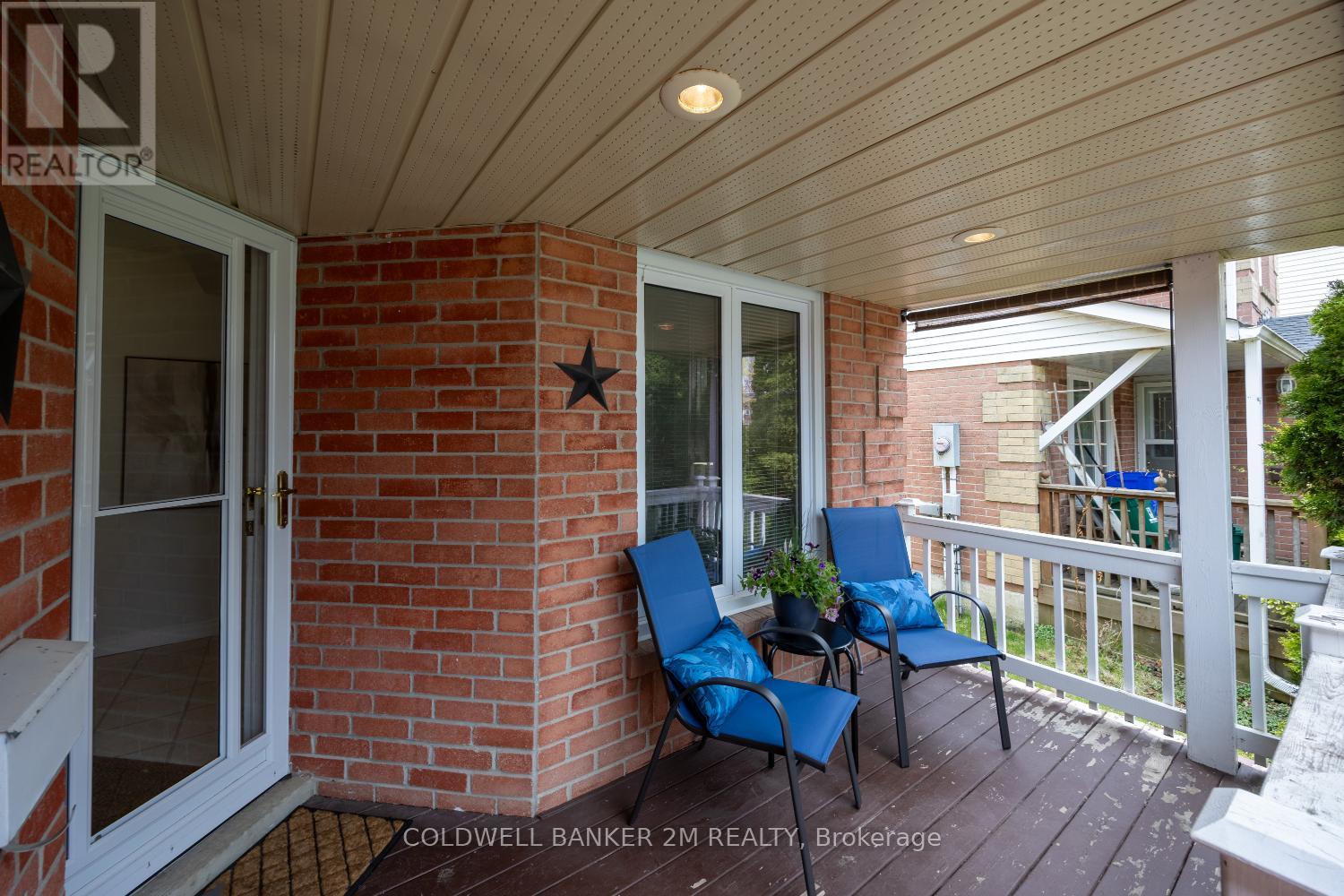 11 Yorkville Drive, Clarington, Ontario  L1E 2A8 - Photo 2 - E13110682