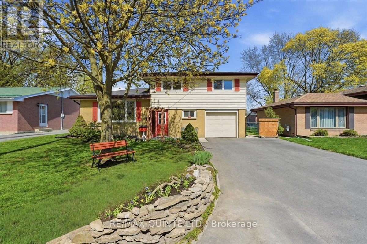 37 LINTON PARK ROAD, Belleville, Ontario