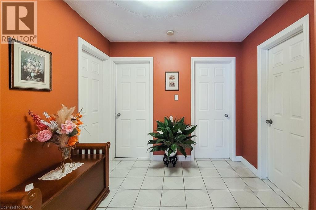 337 Mcneilly Road, Stoney Creek, Ontario  L8E 5H4 - Photo 34 - 40829042