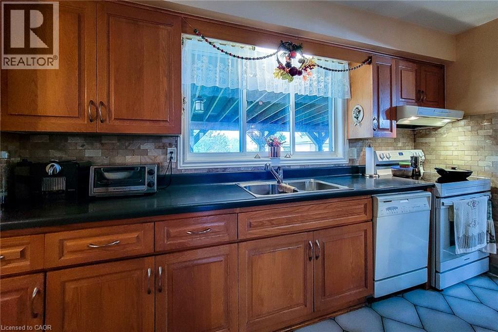 337 Mcneilly Road, Stoney Creek, Ontario  L8E 5H4 - Photo 29 - 40829042