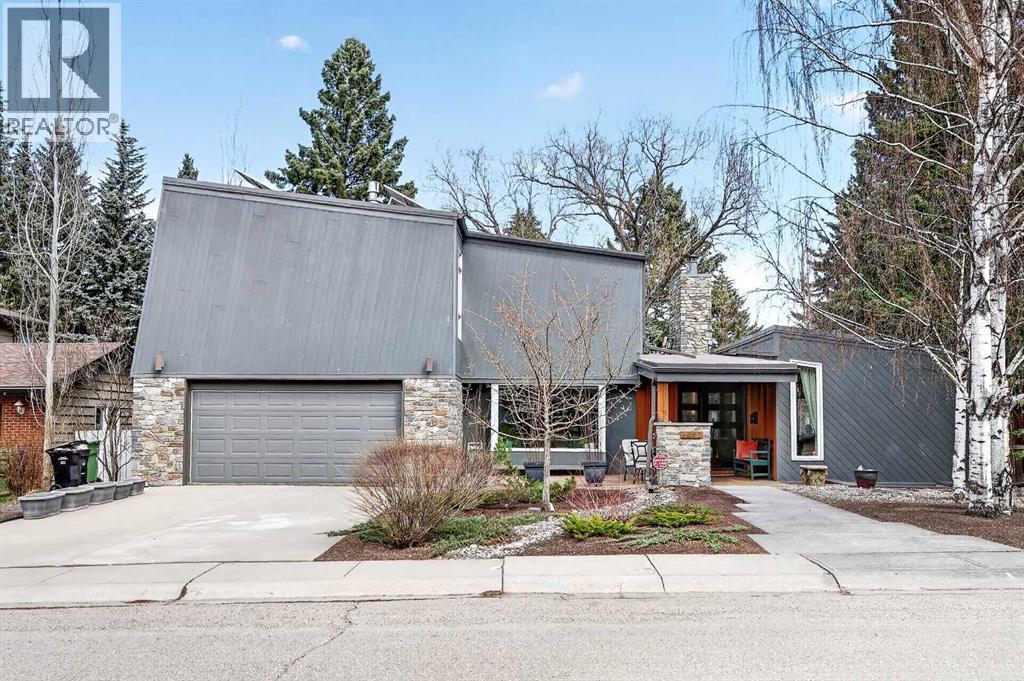 8932 Baylor Crescent SW, Calgary, Alberta