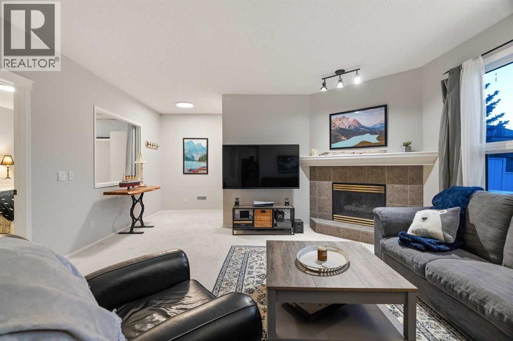 94 Edgebrook Heights NW, Calgary, Alberta  T3A 5M5 - Photo 35 - A2306637