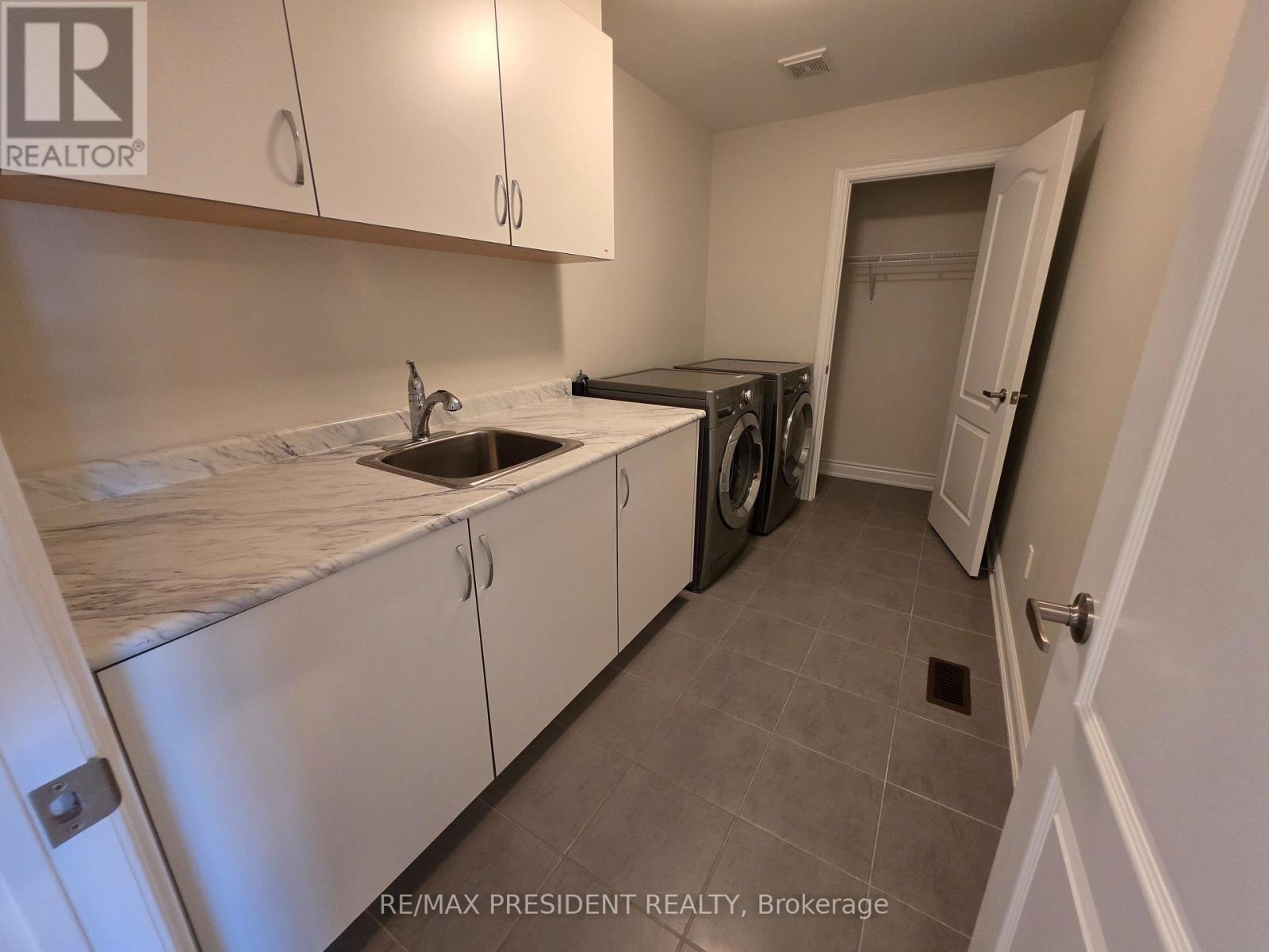 3971 Berryman Trail, Mississauga, Ontario  L5N 6S8 - Photo 43 - W13110664