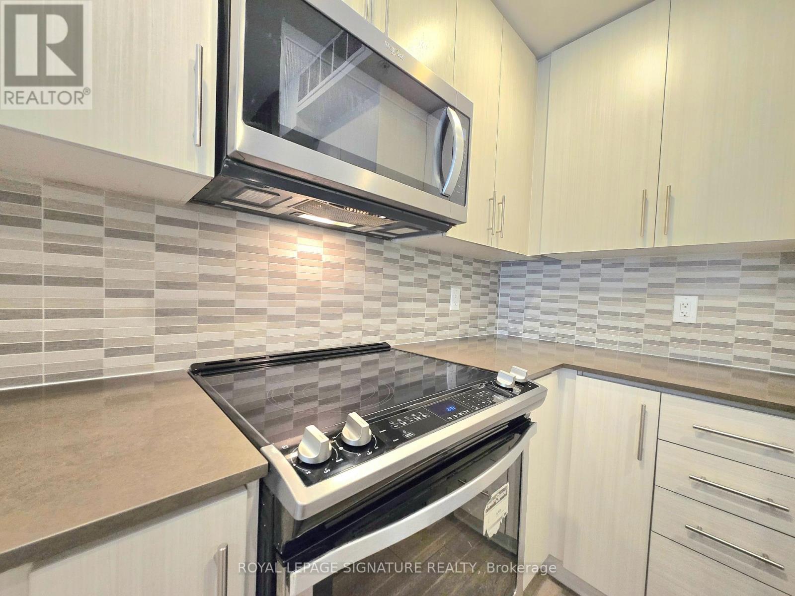 6 - 3492 Widdicombe Way, Mississauga, Ontario  L5L 0B8 - Photo 9 - W13110676