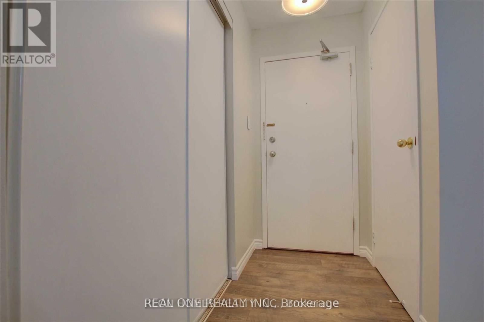 1113 - 1450 Glen Abbey Gate, Oakville, Ontario  L6M 2V7 - Photo 6 - W13110752