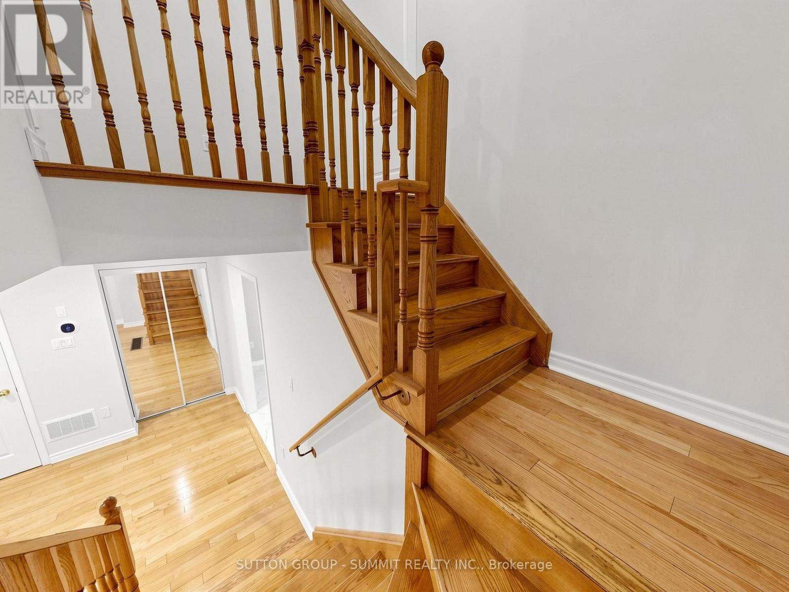 735 Maxman Street, Mississauga, Ontario  L5R 0B3 - Photo 15 - W13110792