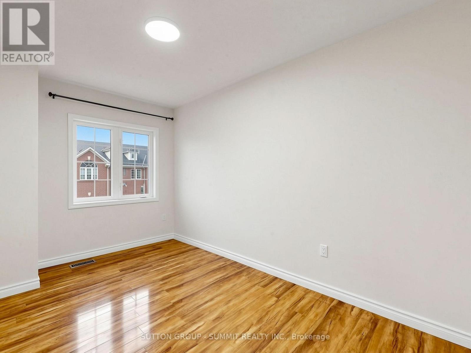 735 Maxman Street, Mississauga, Ontario  L5R 0B3 - Photo 24 - W13110792
