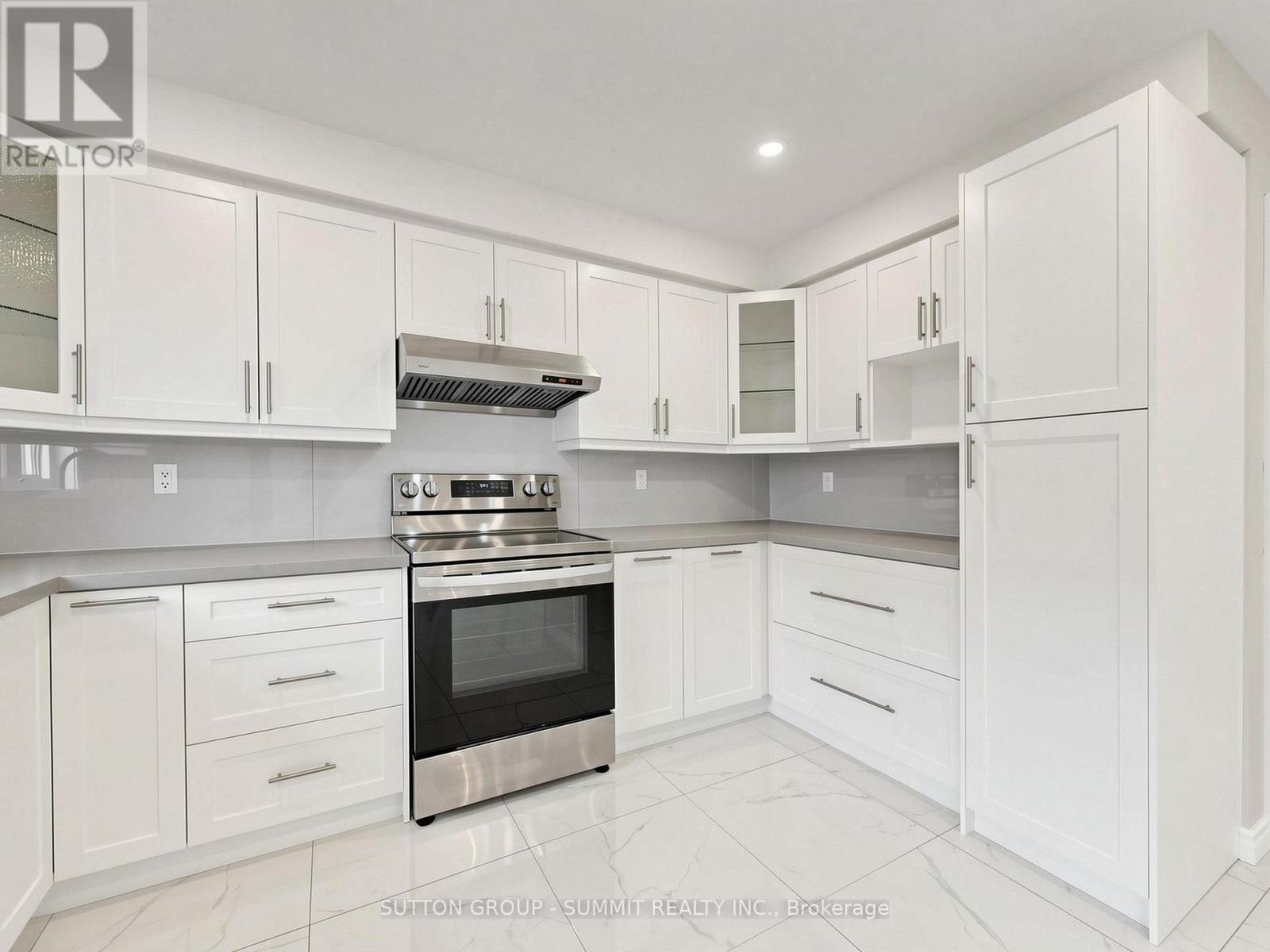 735 Maxman Street, Mississauga, Ontario  L5R 0B3 - Photo 8 - W13110792
