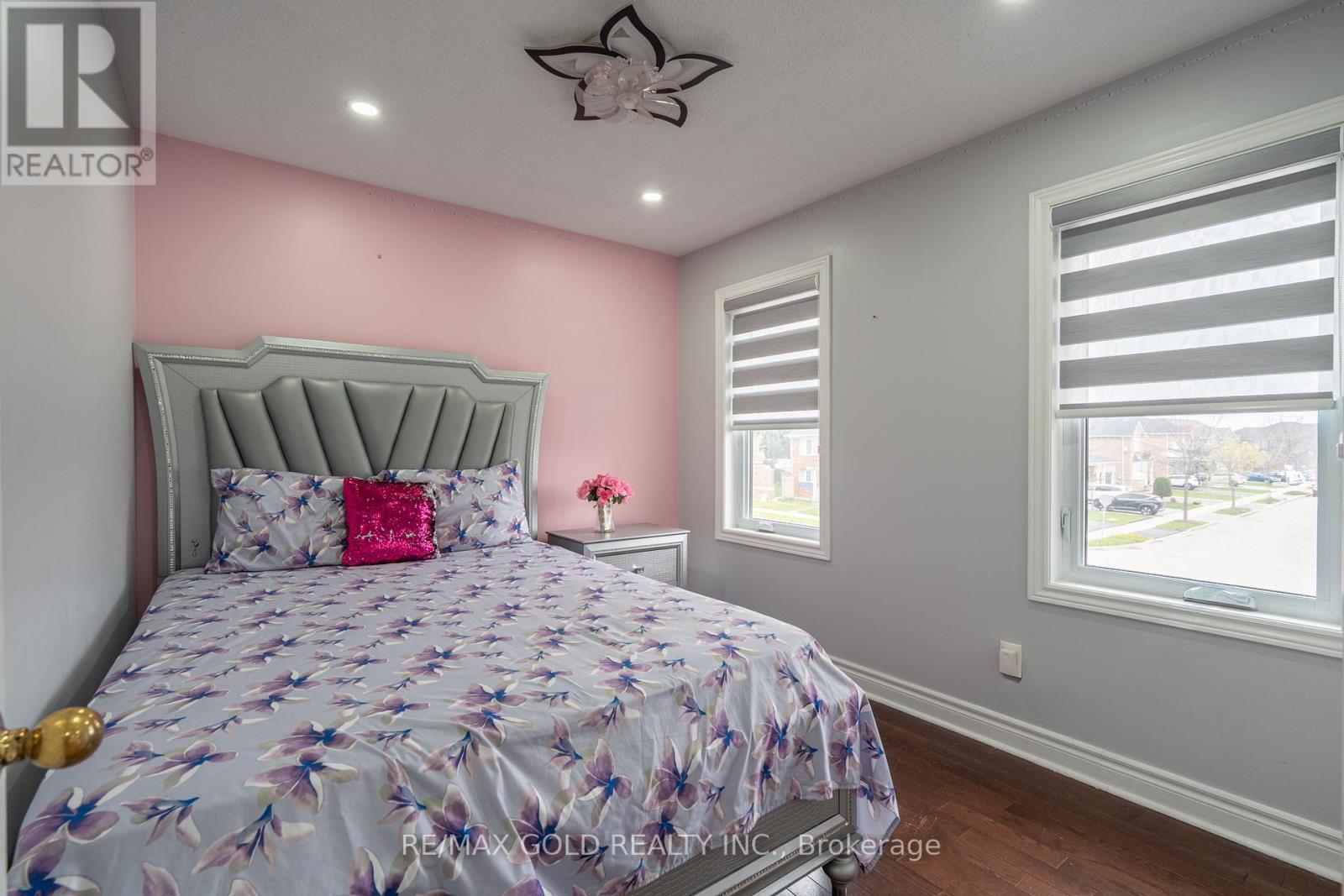 8 Bayridge Drive, Brampton, Ontario  L6P 2H8 - Photo 29 - W13110802