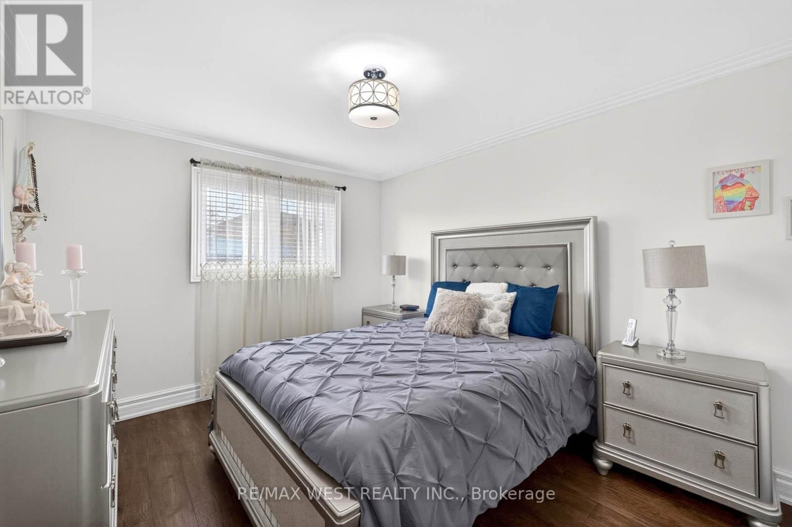 174 Cornelius Parkway, Toronto, Ontario  M6L 2K9 - Photo 22 - W13110806