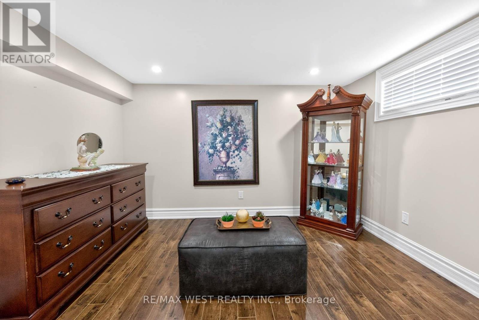 174 Cornelius Parkway, Toronto, Ontario  M6L 2K9 - Photo 36 - W13110806