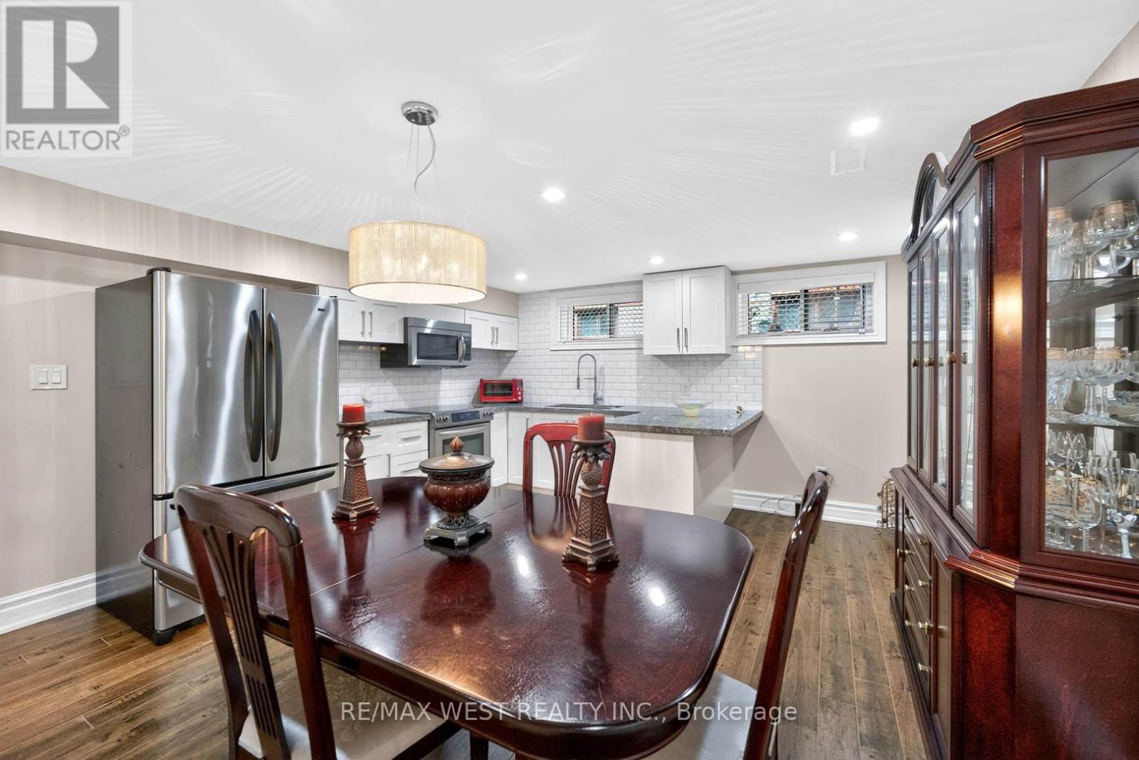 174 Cornelius Parkway, Toronto, Ontario  M6L 2K9 - Photo 37 - W13110806