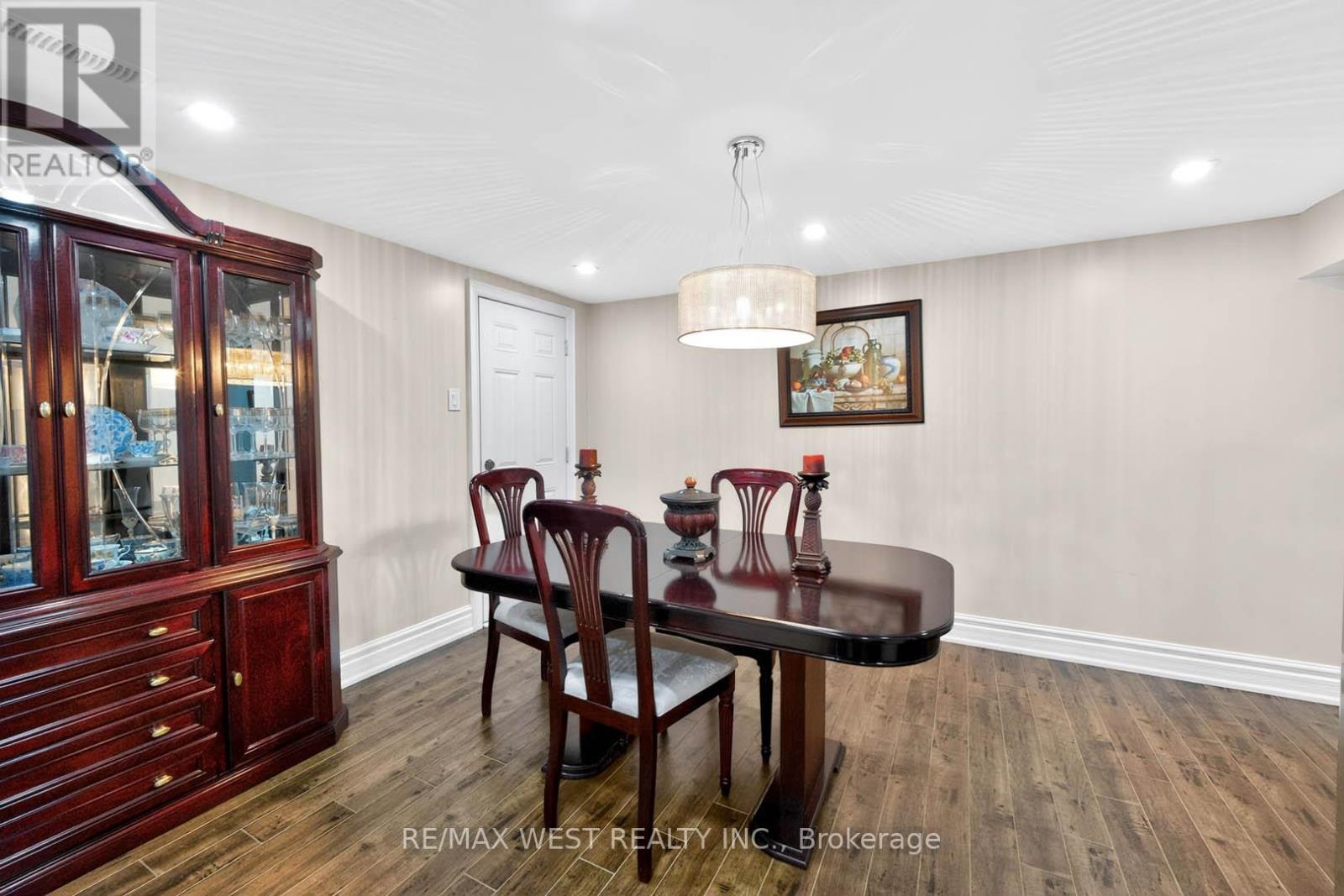 174 Cornelius Parkway, Toronto, Ontario  M6L 2K9 - Photo 40 - W13110806