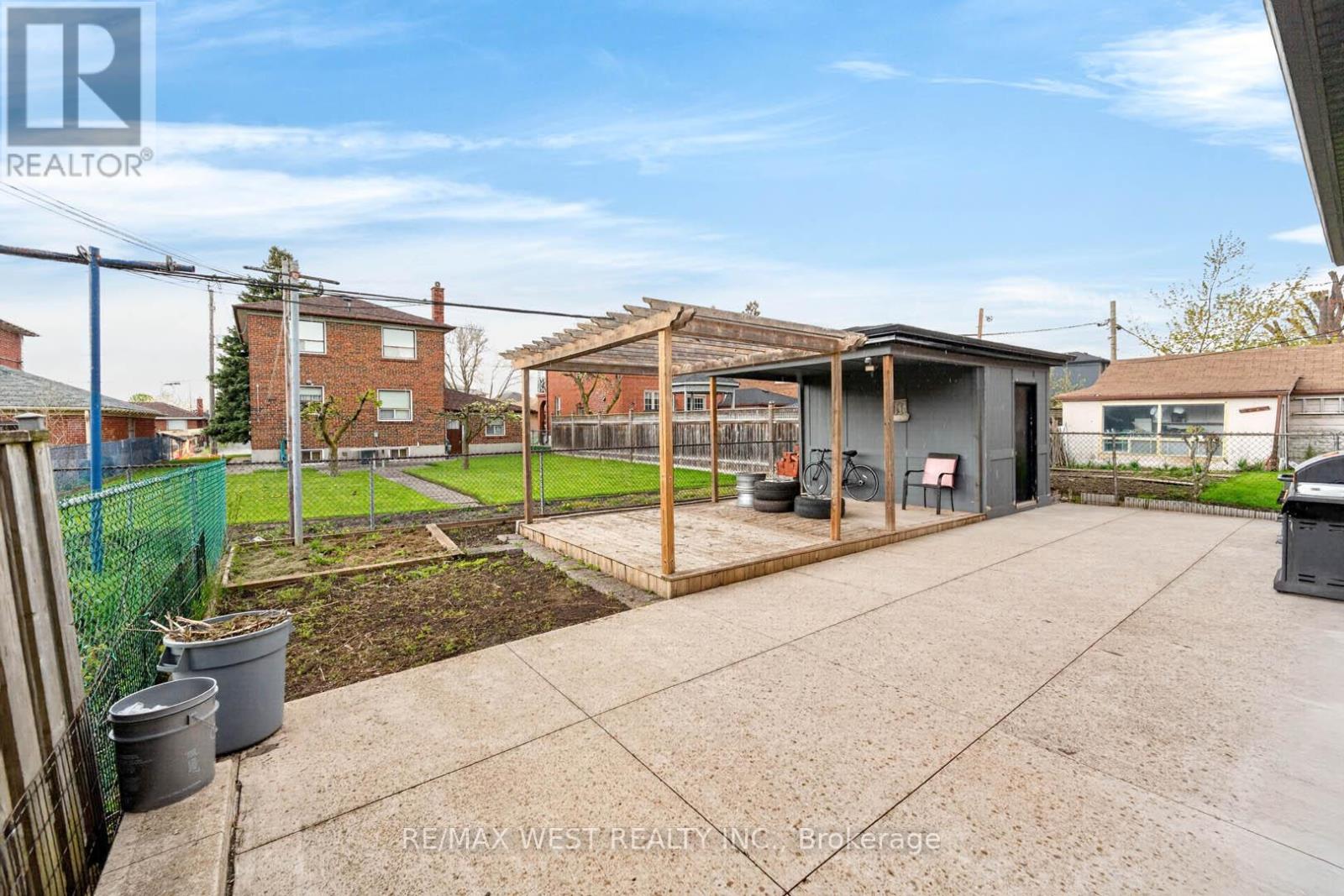 174 Cornelius Parkway, Toronto, Ontario  M6L 2K9 - Photo 47 - W13110806