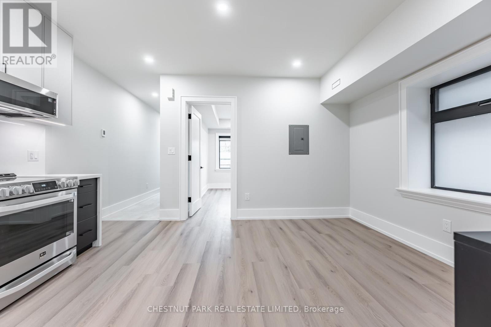 Main - 594 Concord Avenue, Toronto, Ontario  M6H 2R1 - Photo 11 - W13110824