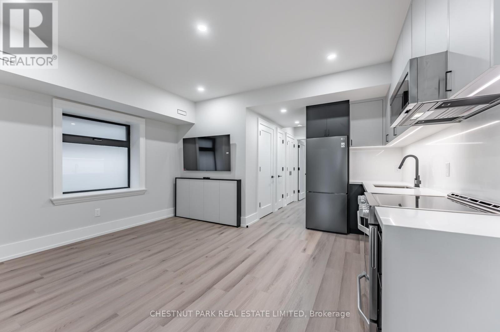 Main - 594 Concord Avenue, Toronto, Ontario  M6H 2R1 - Photo 5 - W13110824