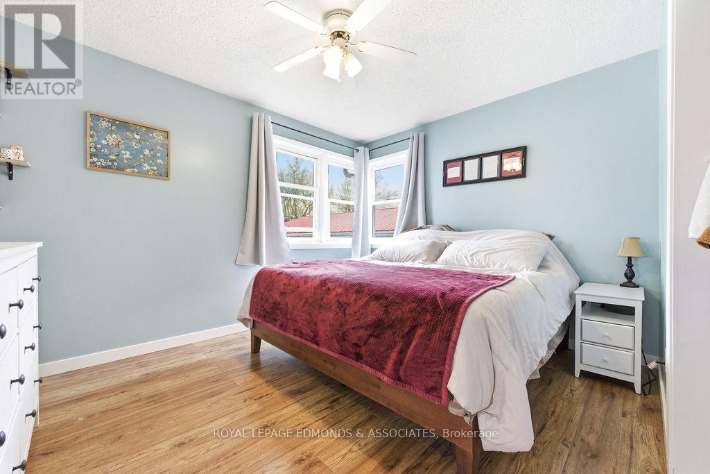 1211 Zadow Street, Laurentian Valley, Ontario  K8A 6W8 - Photo 21 - X13110644