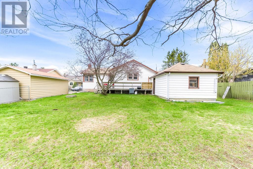 1211 Zadow Street, Laurentian Valley, Ontario  K8A 6W8 - Photo 40 - X13110644
