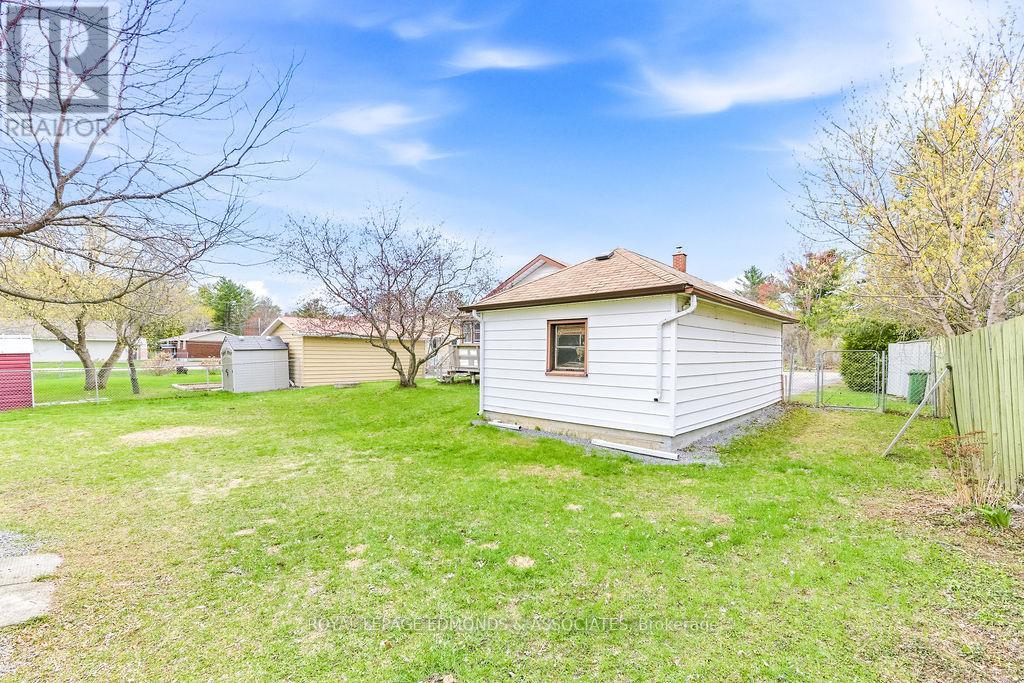 1211 Zadow Street, Laurentian Valley, Ontario  K8A 6W8 - Photo 45 - X13110644