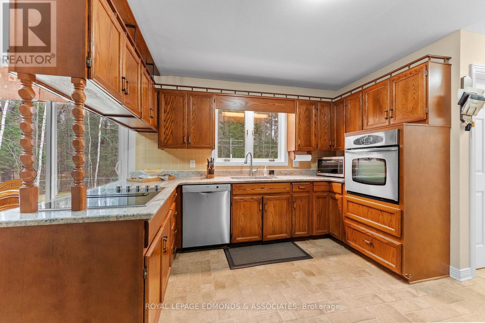 1452 B Line Road, Laurentian Valley, Ontario  K8A 6W8 - Photo 13 - X13110646