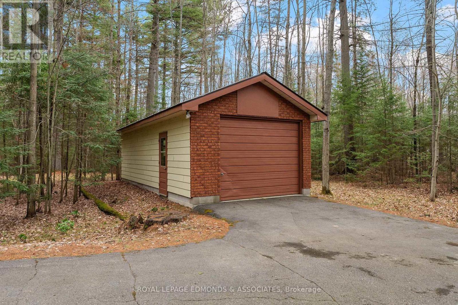 1452 B Line Road, Laurentian Valley, Ontario  K8A 6W8 - Photo 37 - X13110646
