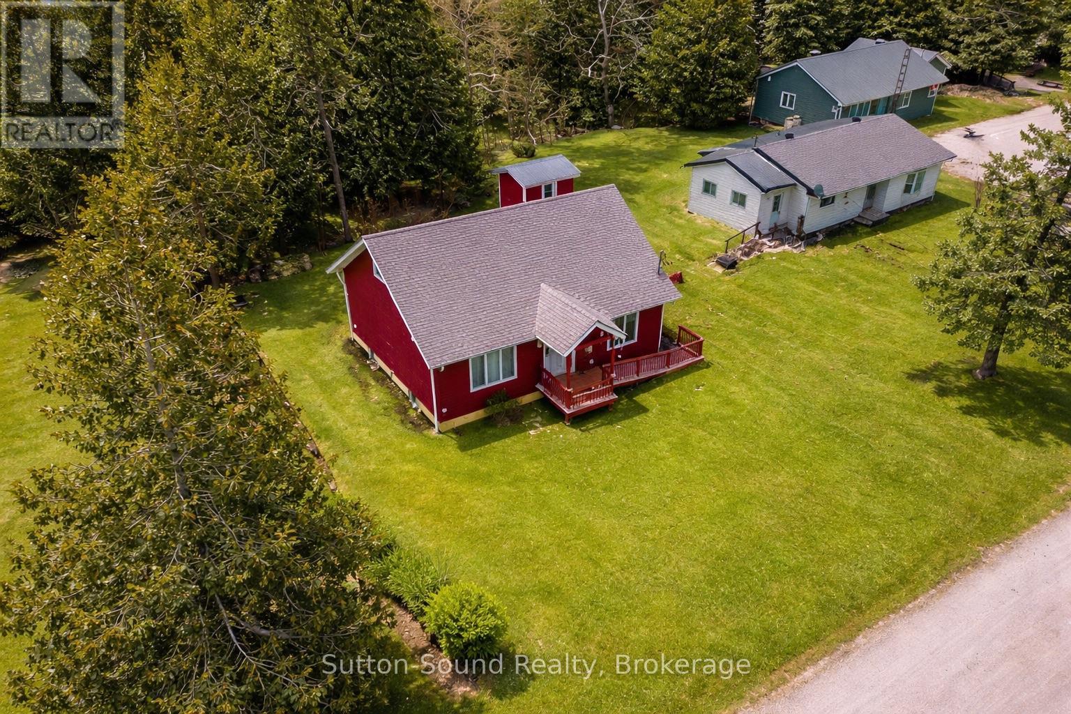 554 Stokes Bay Road, Northern Bruce Peninsula, Ontario  N0H 2M0 - Photo 3 - X12741950