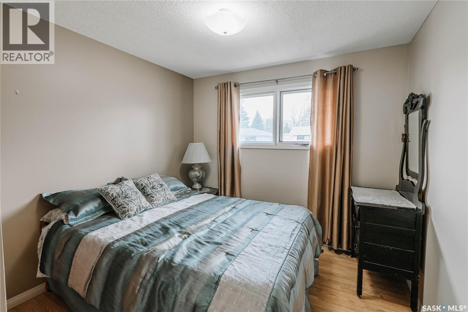 134 Maclean Crescent, Saskatoon, Saskatchewan  S7J 2R7 - Photo 13 - SK035573