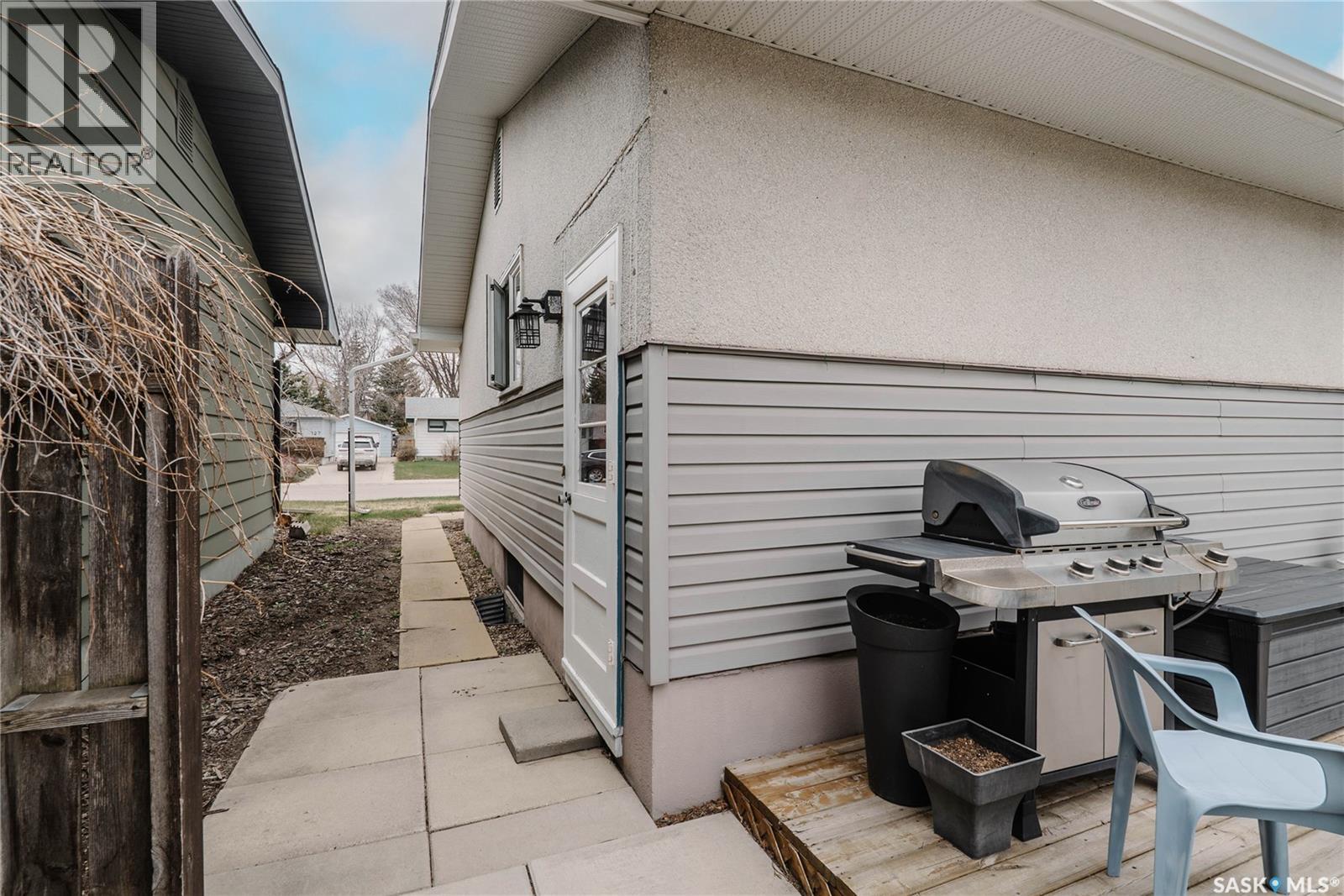 134 Maclean Crescent, Saskatoon, Saskatchewan  S7J 2R7 - Photo 28 - SK035573