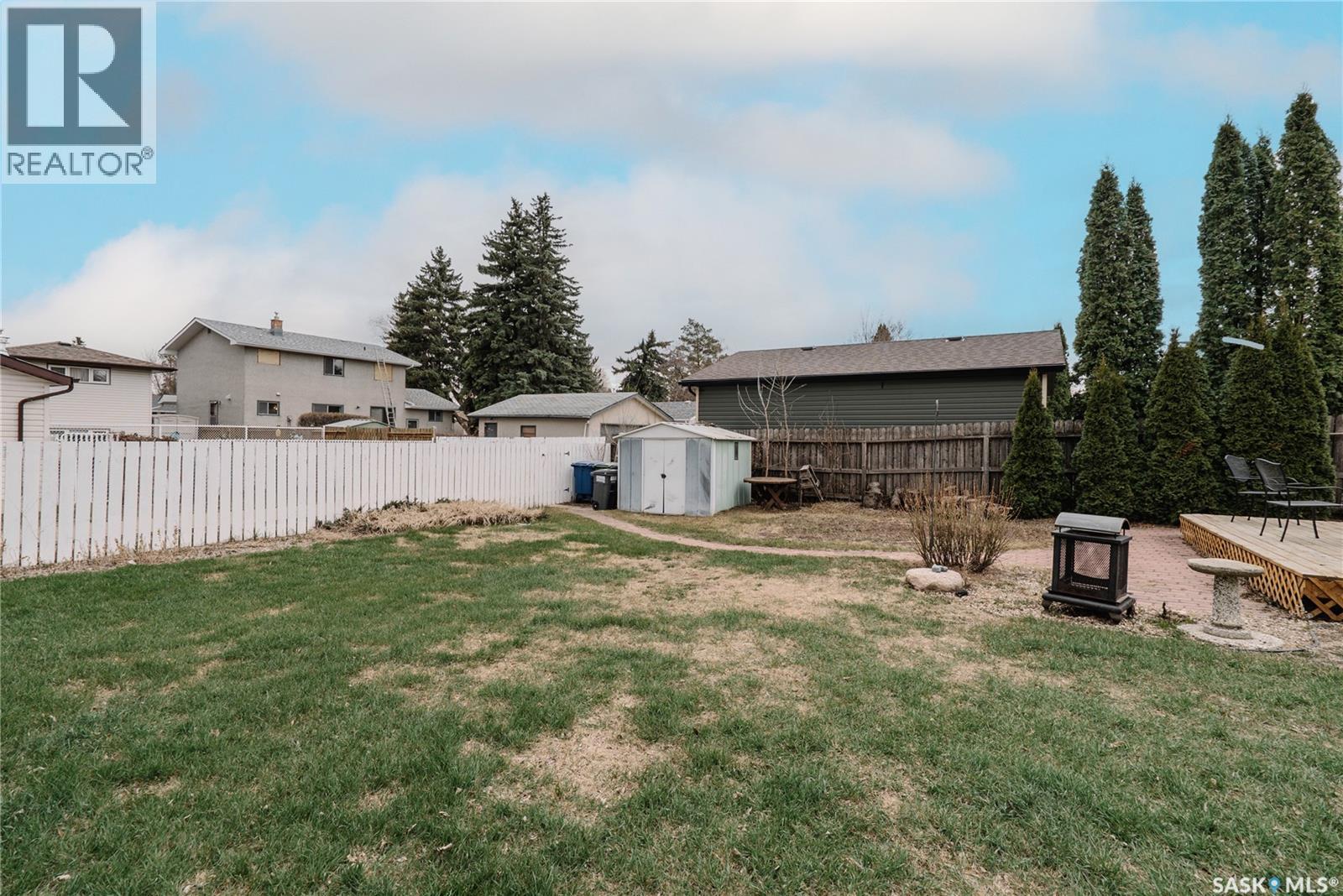 134 Maclean Crescent, Saskatoon, Saskatchewan  S7J 2R7 - Photo 31 - SK035573