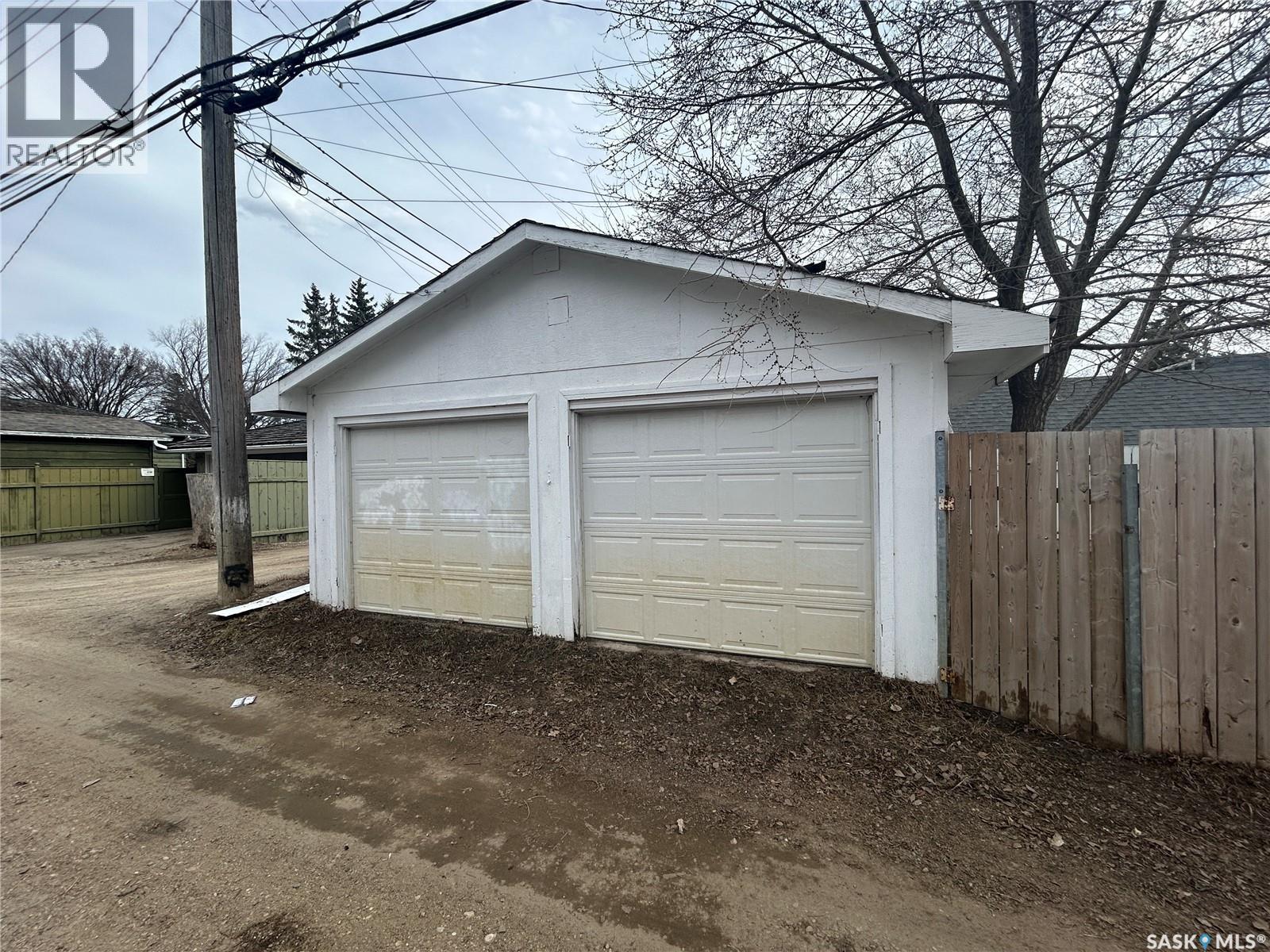 1112 N Avenue S, Saskatoon, Saskatchewan  S7M 2P8 - Photo 10 - SK035557