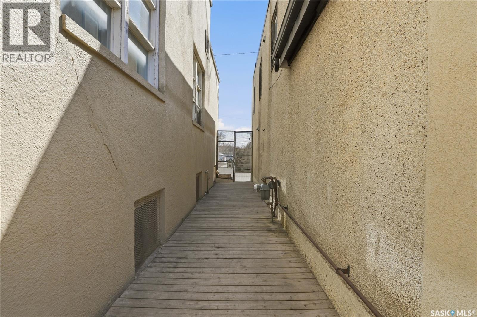 814 20th Street W, Saskatoon, Saskatchewan  S7M 0Y3 - Photo 44 - SK035495