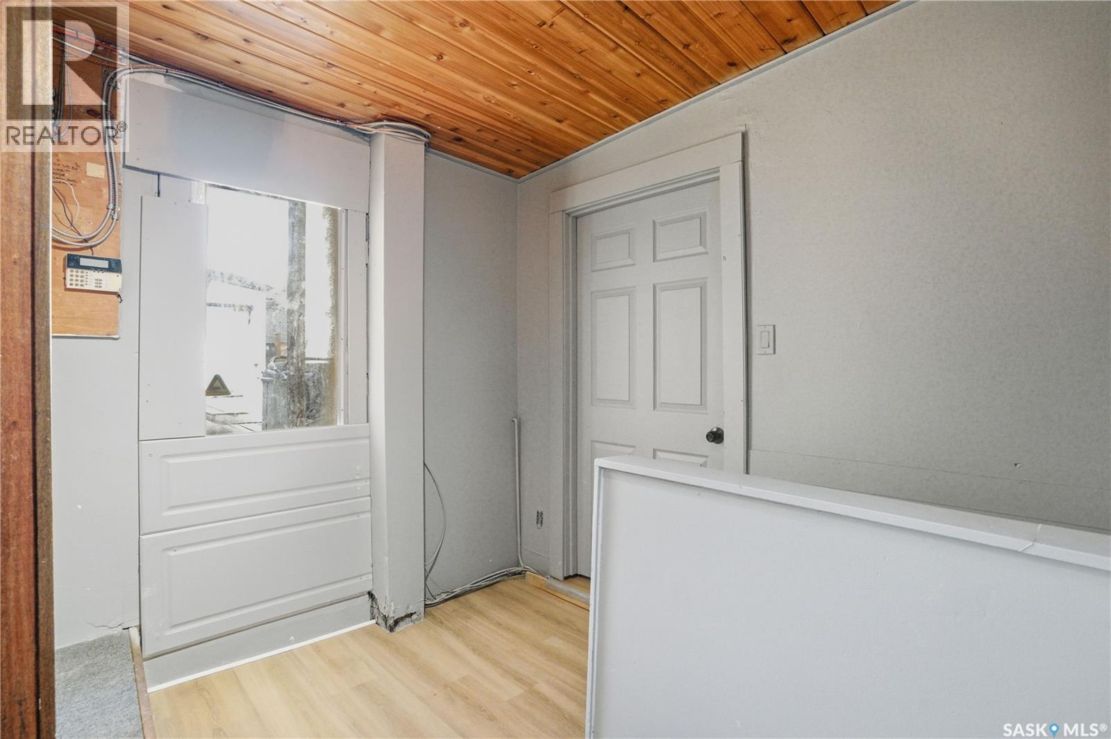 814 20th Street W, Saskatoon, Saskatchewan  S7M 0Y3 - Photo 6 - SK035495
