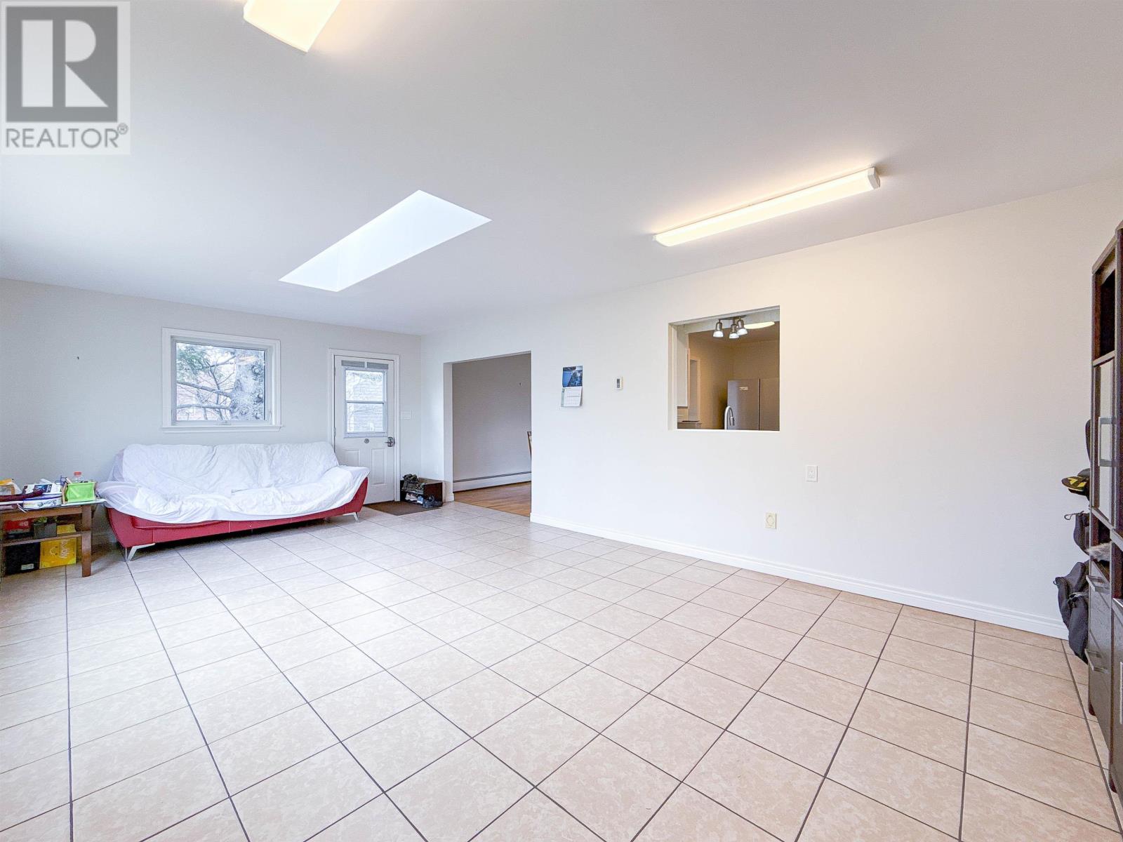 47 Emerald Drive, Charlottetown, Prince Edward Island  C1A 2Y5 - Photo 12 - 202610415